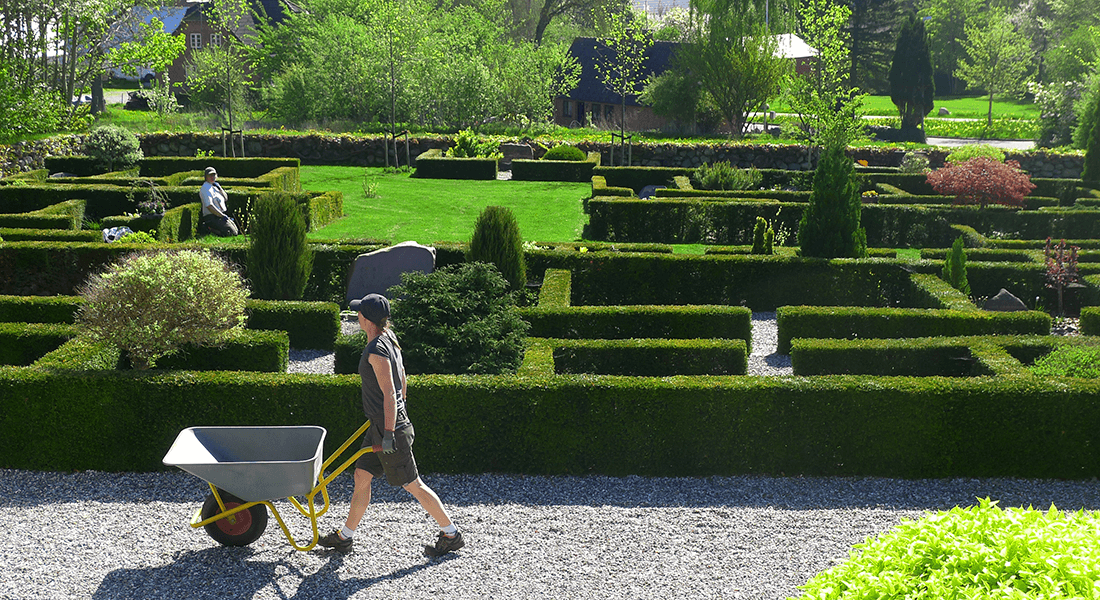 Medarbejder på kirkegård